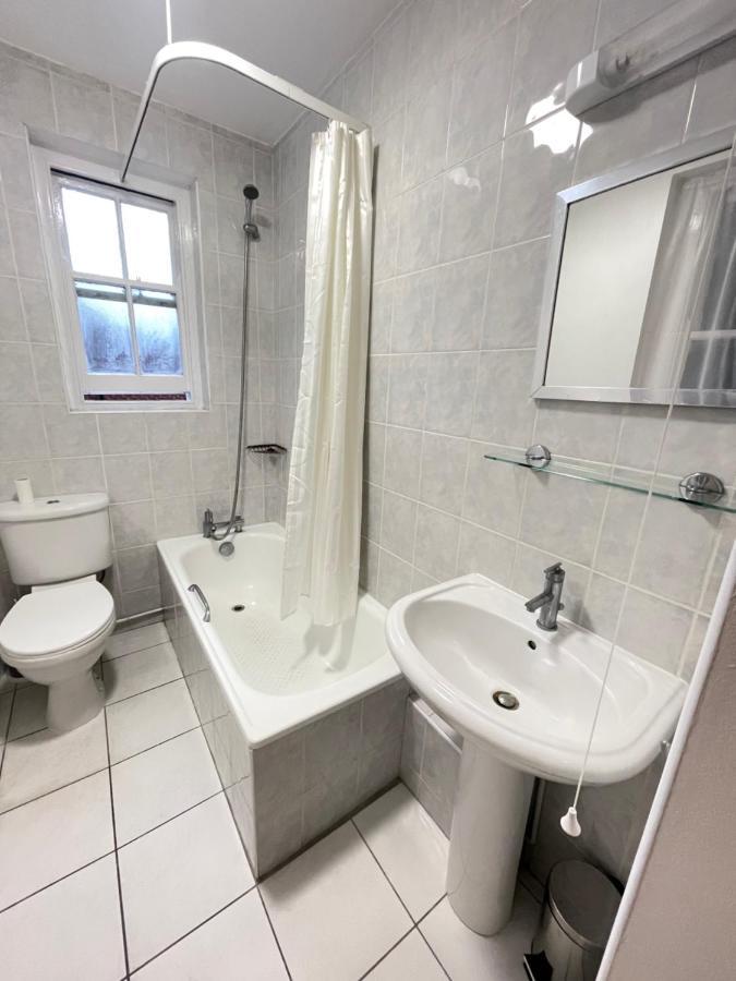 First Floor Lisson Street Apartman London Kültér fotó